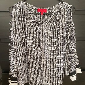 HP 🎉 {Jennifer Lopez} Blouse Size S